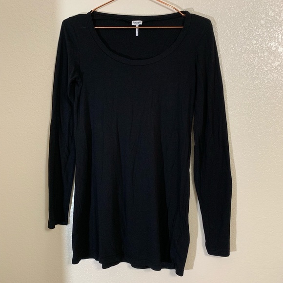 Splendid Tops - Splendid | Black Long Sleeve Basic Black Tunic Tee Splendid Tops - Splendid | Black Long Sleeve Basic Black Tunic Tee